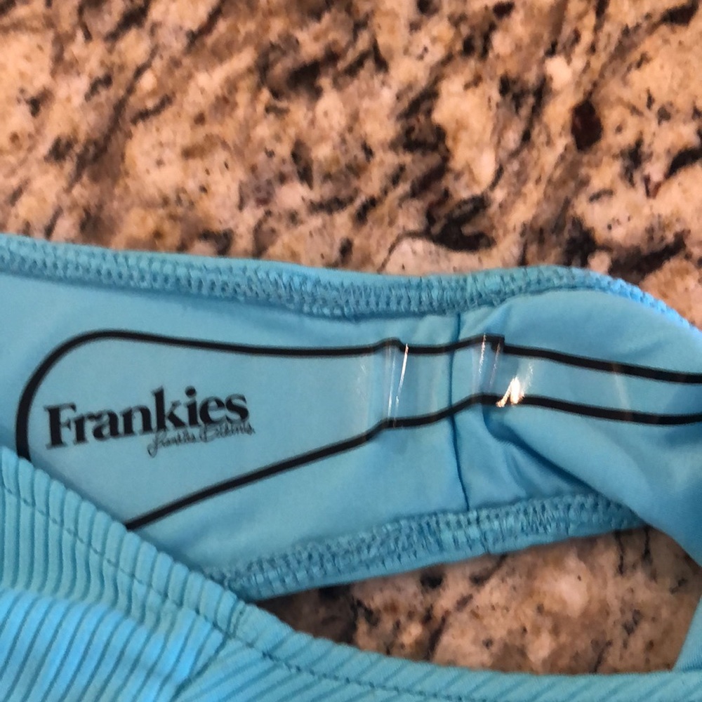 Frankie’s Bikinis Bottom NWT Sz Small - Picture 7 of 9